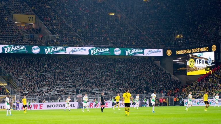 8000 Gladbach-Anhänger waren am vorletzten Wochenende im Dortmunder Signal-Iduna-Park dabei, als ihr Team beim BVB 0:1 verlor. Am Mittwochabend im DFB-Pokal wird der Gästeblock sicher wieder prall gefüllt sein.