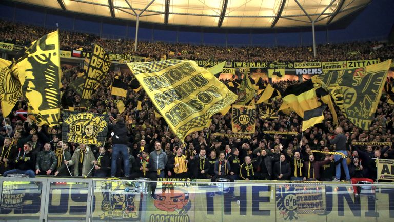 20.000 Dortmunder Fans begleiteten ihre Borussia in der Saison 2018/19 nach Berlin zum Bundesligaspiel gegen die Hertha.