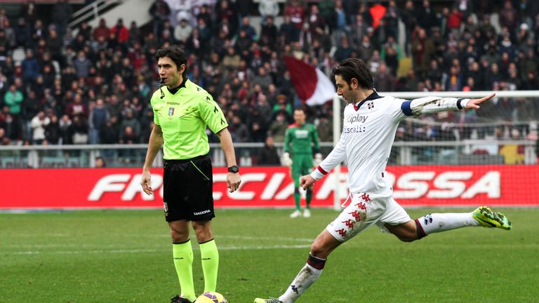 Platz 6 - Daniele Conti: Auch der heute 40-Jährige kommt auf insgesamt 13 direkte Freistoßtreffer. Diese erzielte der Ballkünstler alle für seinen Herzensklub Cagliari Calcio in der italienischen Serie A.