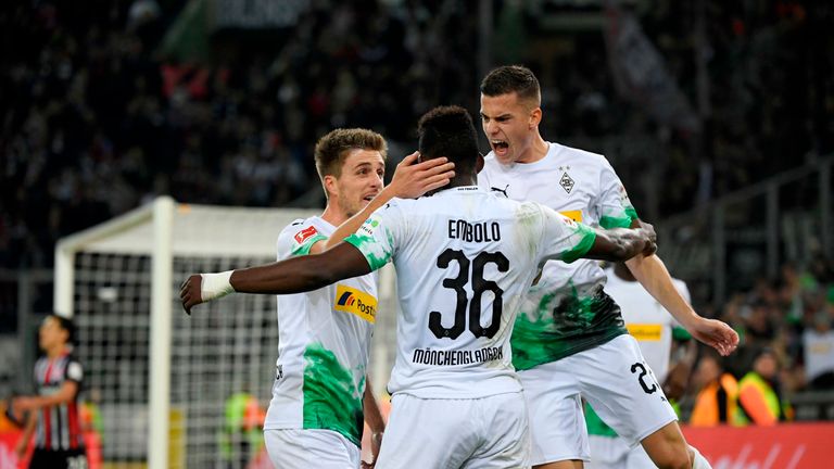 Borussia Mönchengladbach eroberte gegen Frankfurt die Tabellenführung zurück.