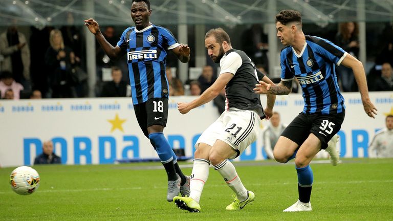 Joker Gonzalo Higuain entscheidet den italienischen Klassiker.