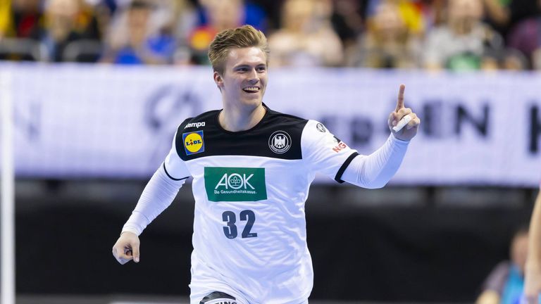 Franz Semper feierte vor knapp einem Jahr am 24.10.2018 in Wetzlar gegen Israel sein Debüt im A-Team. Der Rückraum Rechte ist bei seinem Verein SC DHfK Leipzig ein Leistungsträger. Nach der Saison wechselt er zur SG Flensburg-Handewitt.