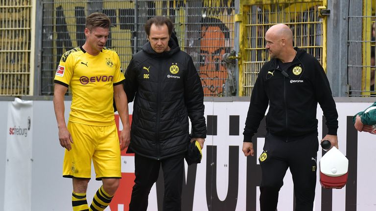 Lukasz Piszczek hatte sich im Spiel beim SC Freiburg verletzt.