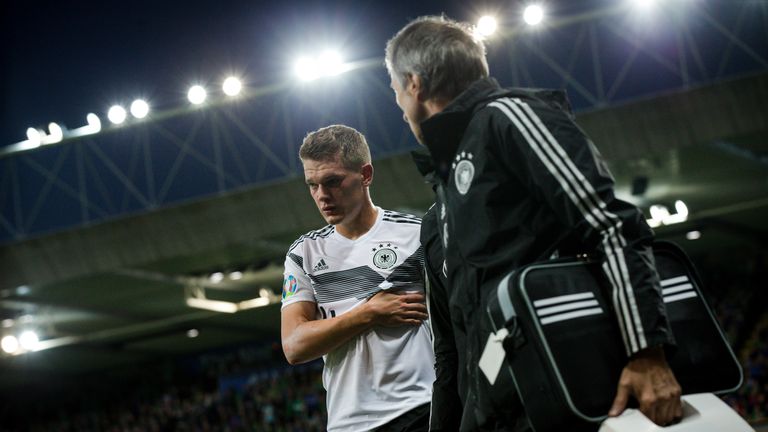 Matthias Ginter: Erst am Montag teilte Borussia Mönchengladbach mit, dass der Innenverteidiger mit einer Schulter Schulterluxation länger ausfallen wird. Der 25-Jährige sagte seine Teilnahme an den kommenden Spielen dementsprechend ab.