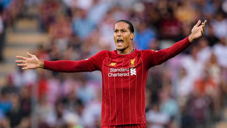 Liverpool bei United gefordert: Van Dijk & Co. peilen neunten Sieg in Serie an. 