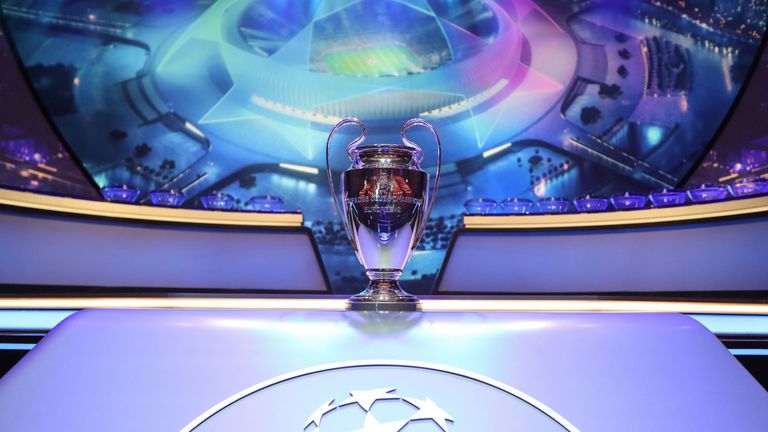 Champions League HEUTE LIVE auf Sky - alle Spiele im TV & Stream