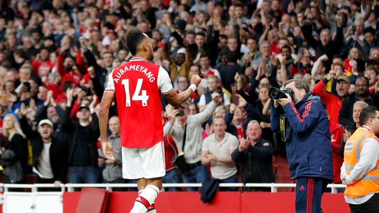 PLATZ 8: FC Arsenal. Zuschauerschnitt: 60.322