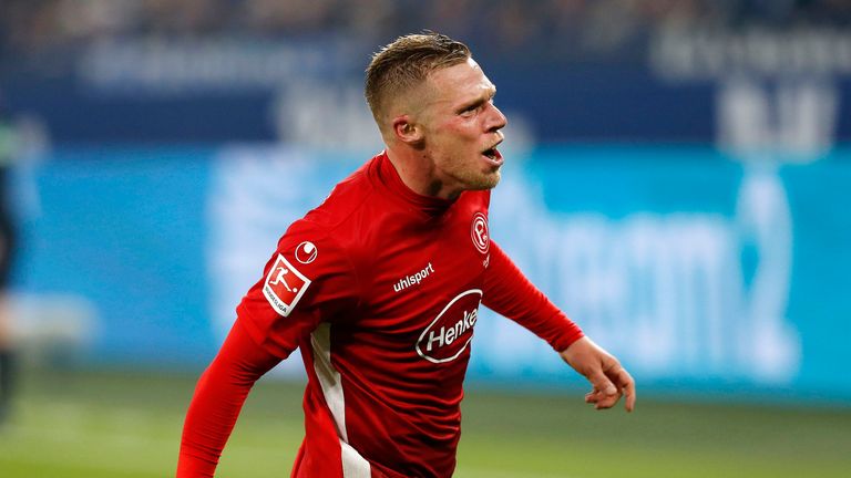 Er ist der "Fortuna-Lewandowski": Düsseldorfs Rouwen Hennings.