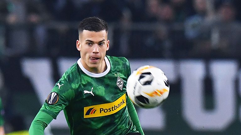 Gladbach bindet Laszlo Benes bis 2024 an den Klub.