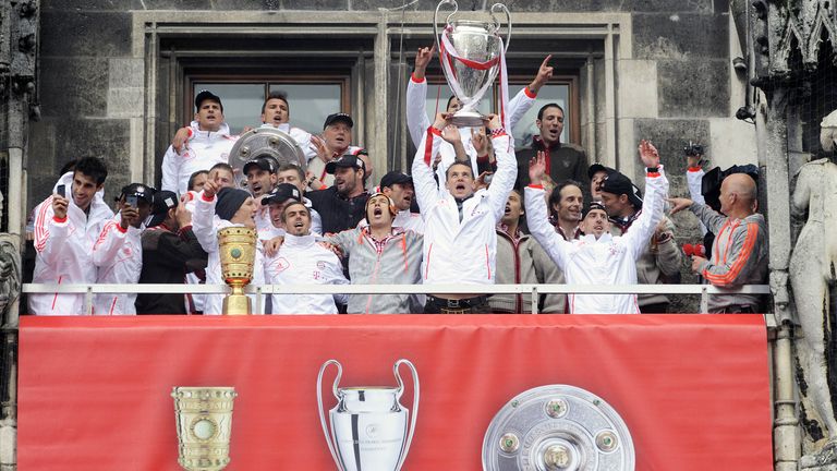 Der FC Bayern München feiert 2013 das erste Triple der Klubhistorie.