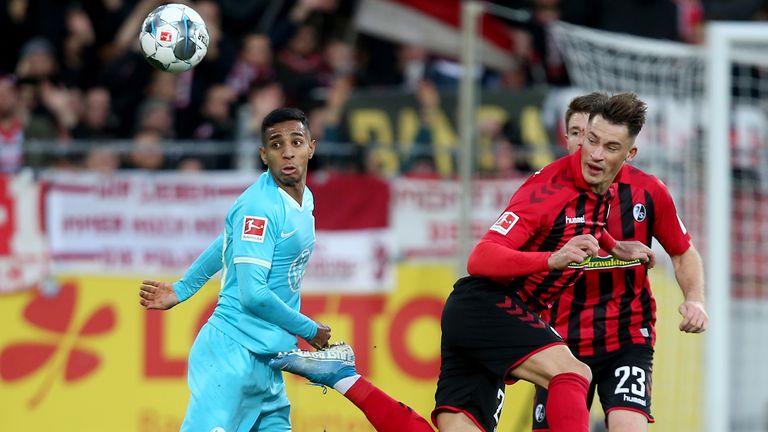 Gewinnt Freiburg das nächste Spiel in Berlin, bleiben die Breisgauer vor dem direkten Duell mit den Bayern in der Tabelle vor dem Rekordmeister. Restprogramm bis zur Winterpause: Hertha (A), Bayern (H), Schalke (A)