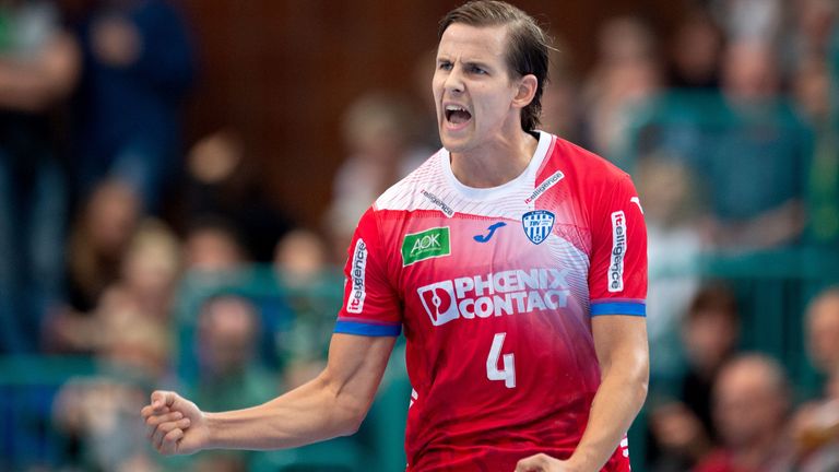 Platz 3: Einen Satz nach vorne macht Bjarki Mar Elisson. Hatte der Isländer im ersten Halbjahr mit 55 Treffern nur auf Rang 27 gelegen, klettert er nun dank 144 Toren für seinen neuen Klub Lemgo auf Rang drei der Jahres-Torjäger (insgesamt 199).