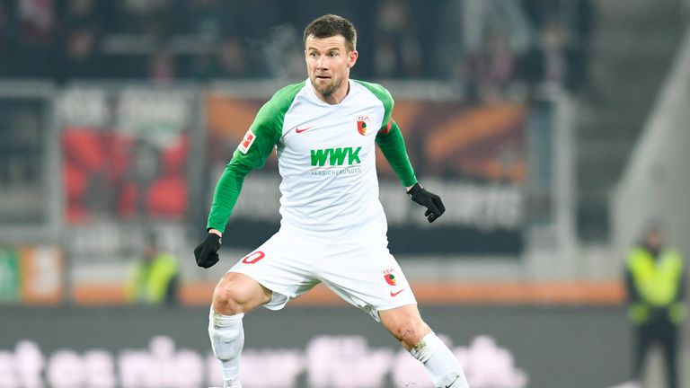 Daniel Baier (FC Augsburg) – 35 Jahre – 12 Einsätze in der Hinrunde