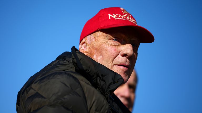 21.05.2019: Die Formel 1 trauert um Niki Lauda.  Die österreichische Rennsport-Legende verstirbt im Alter von 70 Jahren.