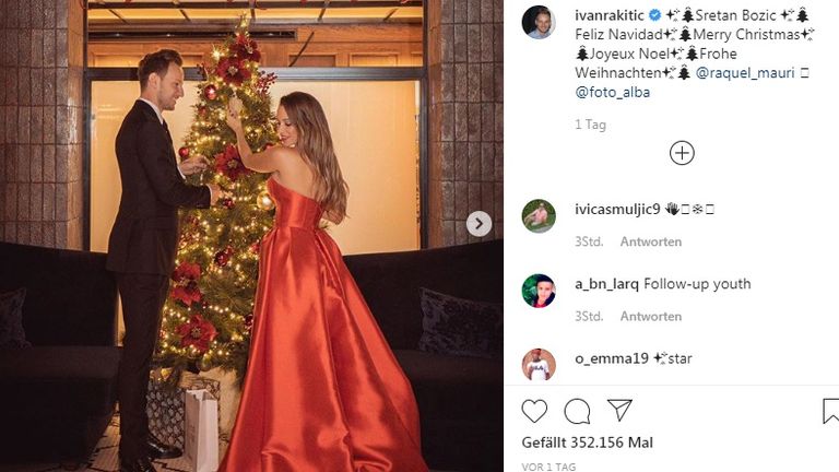 Vize-Weltmeister Ivan Rakitic im feinen Zwirn und Raquel Mauri als ''Lady in red''.
(Quelle: instagram.com/ivanrakitic)