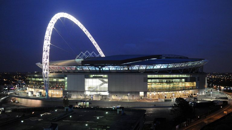 Wembley-Stadion (London, England) - Kapazität: 90.000