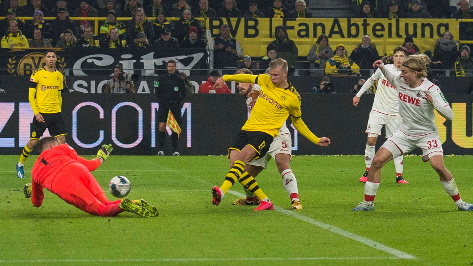 Bundesliga, 19. Spieltag: BVB gewinnt gegen Köln - Haaland ...