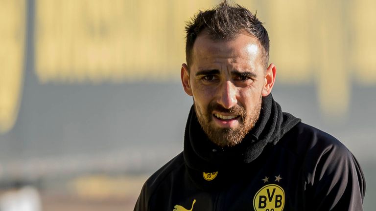 Paco Alcacer spielt seit 2018 bei Borussia Dortmund. Die Zeichen stehen aber schon wieder auf Abschied.