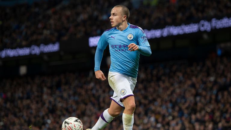 Linksverteidiger Angelino bleibt bis zum Sommer in Leipzig.