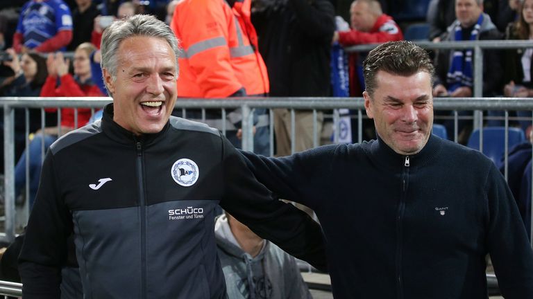 Uwe Neuhaus von Arminia Bielefeld und Dieter Hecking vom Hamburger SV wollen den Aufstieg in die Bundesliga schaffen.