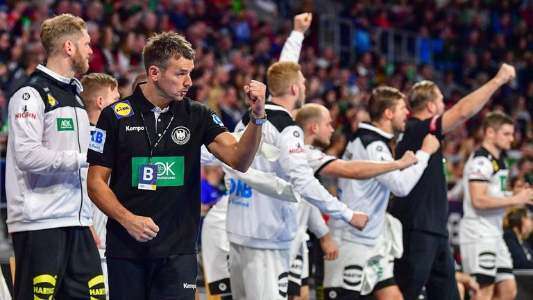 Dhb Team Siegt Im Härtetest Vor Handball Em Gegen Island