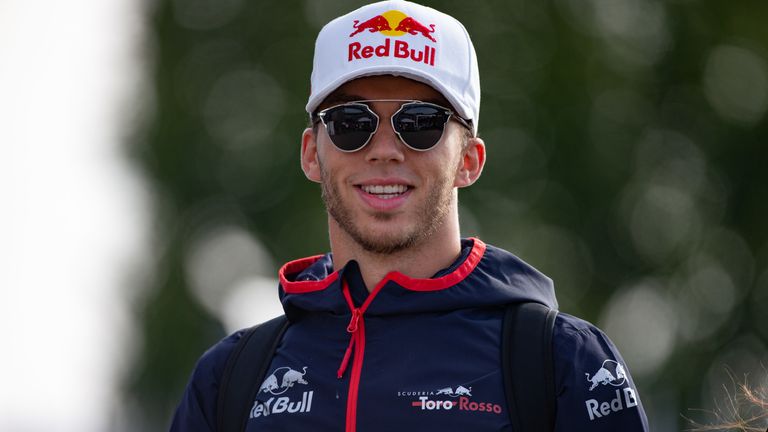 ALPHA TAURI: (vormals Toro Rosso) Pierre Gasly hat sich genug Vertrauen erarbeitet und sitzt auch in der kommenden Saison im ehemaligen Toro-Rosso-Team.