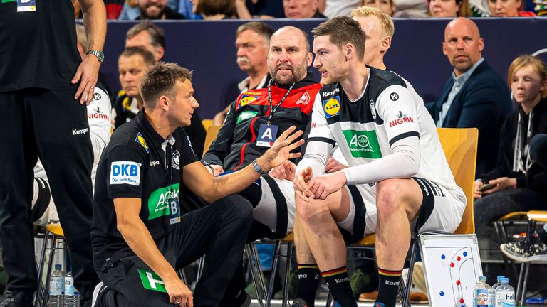 Nicht nur beim THW Kiel ist Pekeler ein wichtiger Leistungsträger. Auch für Christian Prokop ist er Ansprechpartner in Sachen Abwehr. 