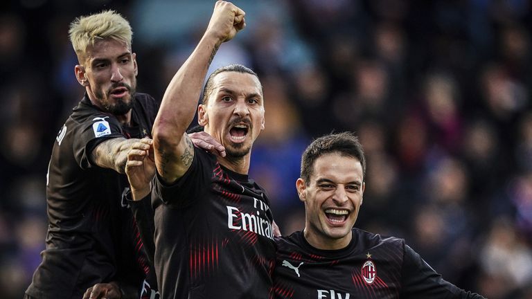 Zlatan Ibrahimovic trifft für Milan zum 2:0-Endstand gegen Cagliari Calcio.