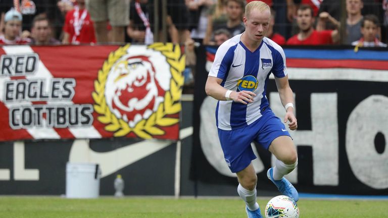 Dennis Jastrzembski - von Hertha BSC zum SC Paderborn (Leihe bis 2021)