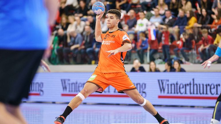 Ephraim Jerry gehört auch zu der jungen Riege der Niederländer.