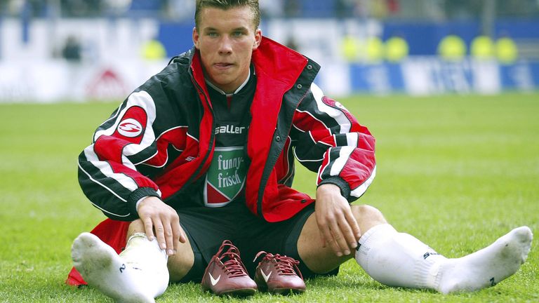 Trotz seiner guten Leistungen steigt der FC 2004 in die 2. Bundesliga ab. 