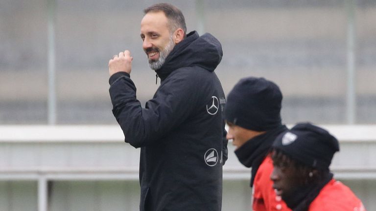 Der neue Stuttgart-Coach Pellegrino Matarazzo hat eine klare Vorstellung davon, wie er Fußball spielen lassen will. 