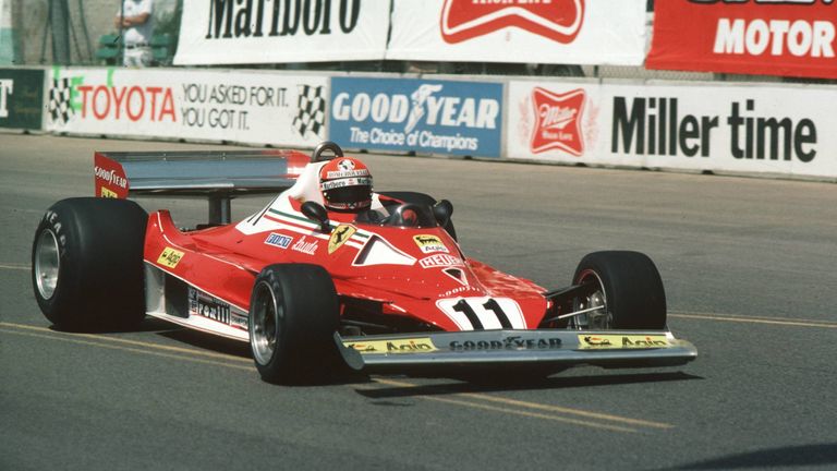 1977: Niki Lauda im Ferrari 312T