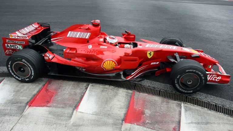 2007: Michael Schumacher im F2007.
