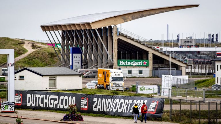 Vom 1. bis 3. Mai empfängt der Zandvoort Circuit nach kleineren Streckenanpassungen wieder die Formel 1. 