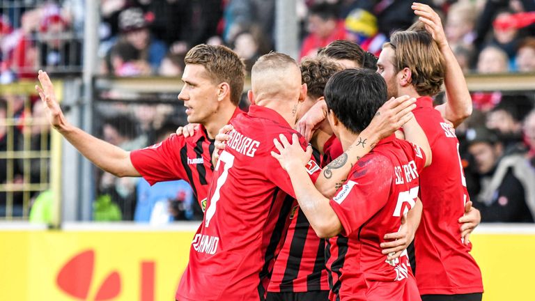 Der SC Freiburg gewinnt sein Bundesligaspiel gegen die TSG Hoffenheim.
