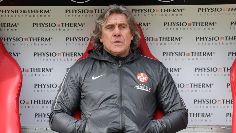 Gerry Ehrmann will sich gegen seine Entlassung in Kaiserslautern wehren.