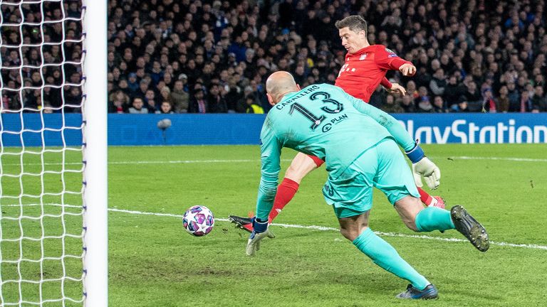 Nach fast zwei Jahren Flaute: Robert Lewandowski trifft wieder in der K.o.-Phase der Champions League. 