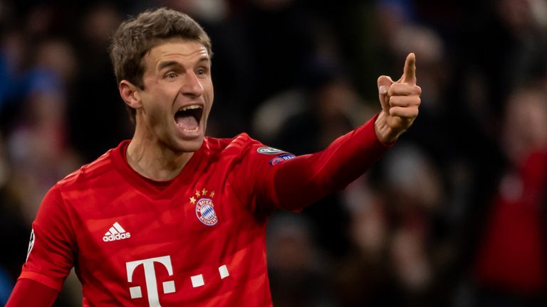 Thomas Müller will mit dem FC Bayern ins Viertelfinale der Champions League einziehen.