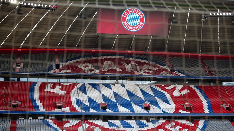 Das Wappen des FC Bayern sah vor einigen Jahrzehnten noch vollkommen anders aus.