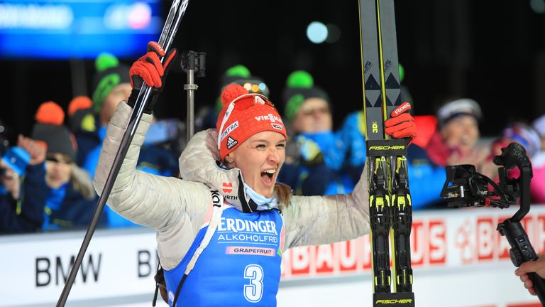 Denise Herrmann gewinnt den Sprint-Weltcup in Kontiolahti.