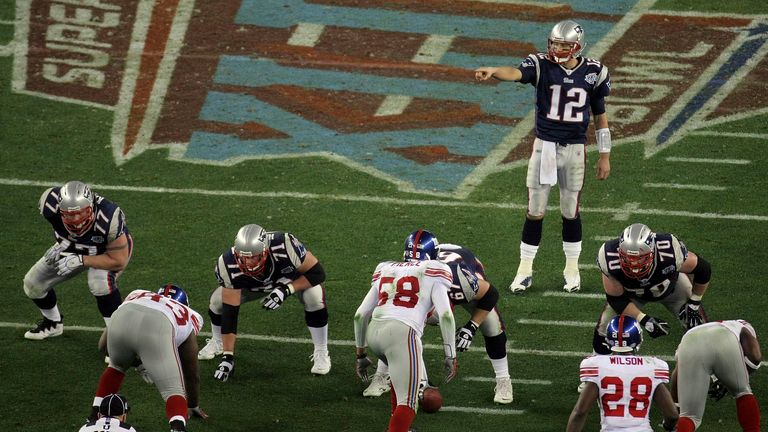 Meiste Super Bowl Teilnahmen (9): Als einziger Spieler der NFL stand der 42- Jährige neun Mal in einem Super Bowl.