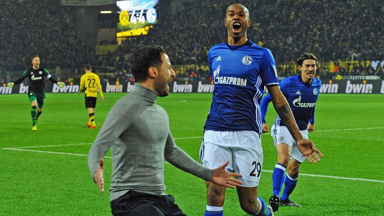 2017 trennten sich Borussia Dortmund und der FC Schalke 04 in einem Wahnsinns-Derby 4:4.