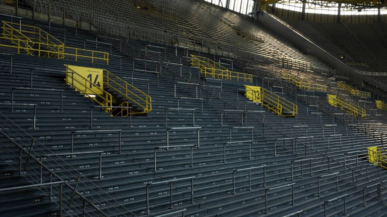 Findet das Revierderby Dortmund vs. Schalke vor einer Geisterkulisse statt?