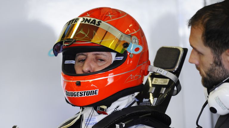 Michael Schumacher gilt in der Formel 1 als das Ferrari-Gesicht. Von 1996 bis 2006 gewann der erfolgreichste Formel-1-Pilot sieben Mal den WM-Titel. Zuvor startete er für Jordan & Benetton. 2010 bis 2012 versuchte er mit Mercedes ein Comeback.