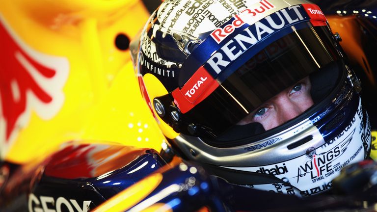2012: Mit seinem Red Bull Abbey fährt Sebastian Vettel wieder zum Gesamtsieg. Diesmal sogar nur mit drei Punkten Vorsprung auf Alonso