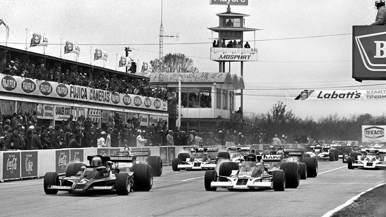 GP von Kanada in Clarington (im Rennkalender von 1967 bis 1971 alle zwei Jahre, 1972 bis 1974, 1976 und 1977) – Rekordsieger: Jackie Stewart (2).