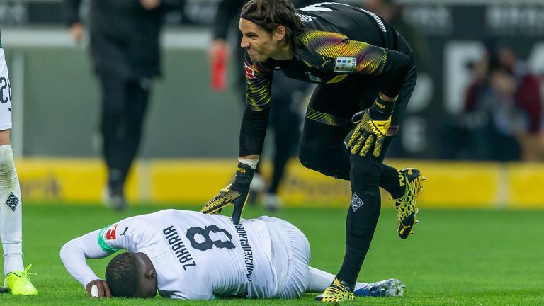 Mangelnde Chancenverwertung und Verletzung von Zakaria: Borussia Mönchengladbach hatte keine gute erste Halbzeit. 