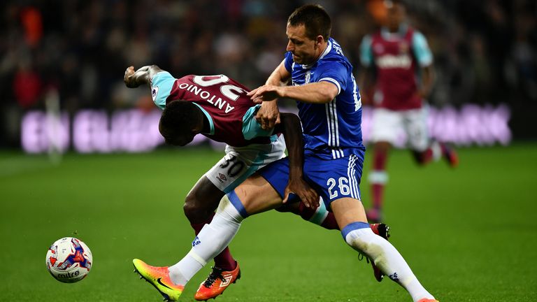 ABWEHR: John Terry (FC Chelsea)