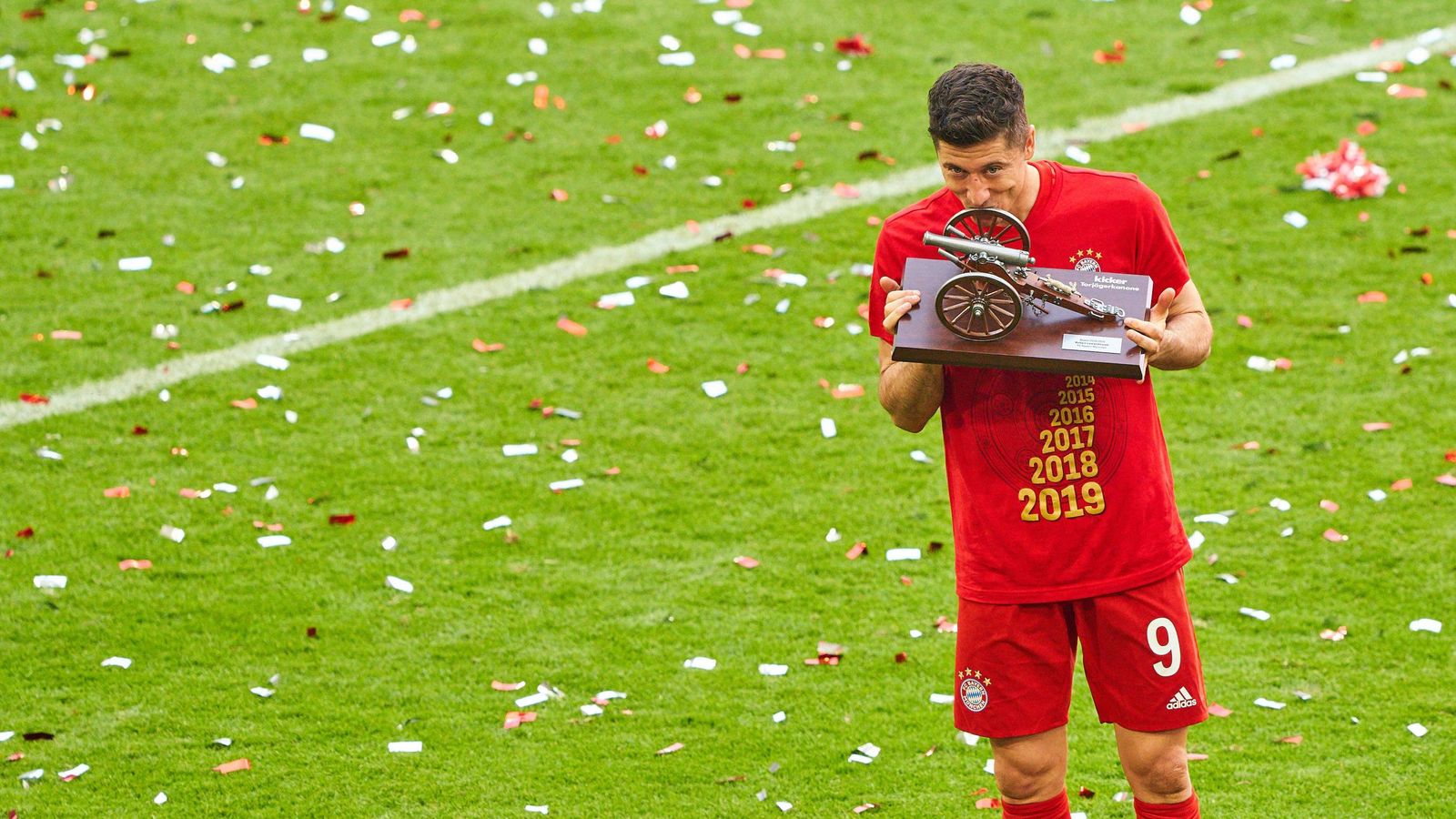 BILDERGALERIE: Die meisten Tore in einer Saison | Fußball News | Sky Sport